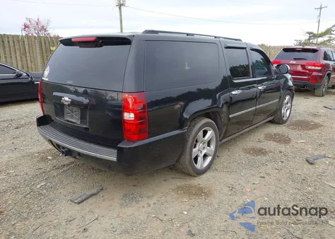 2010 Chevrolet Suburban 1500 Ltz from USA, damaged, VIN 1GNUKKE39AR193215
